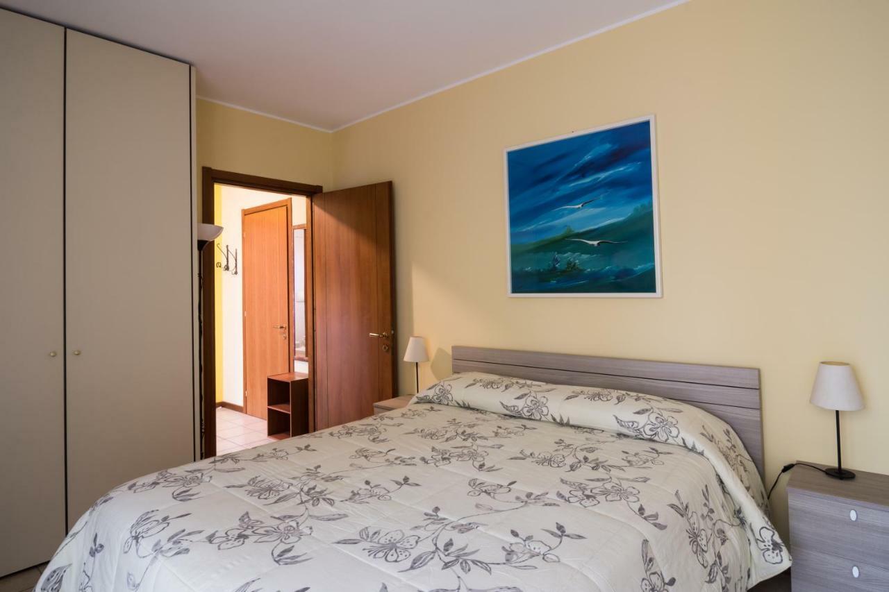 Cozy Penthouse Villa San Donato Milanese Exterior photo