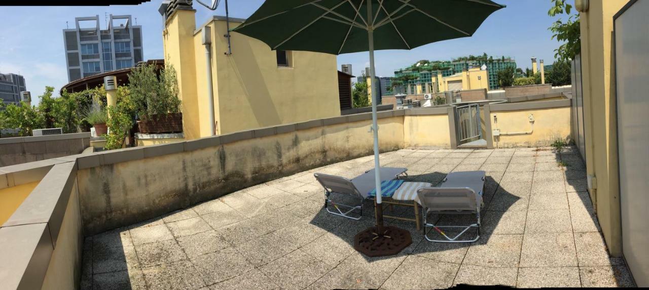 Cozy Penthouse Villa San Donato Milanese Exterior photo